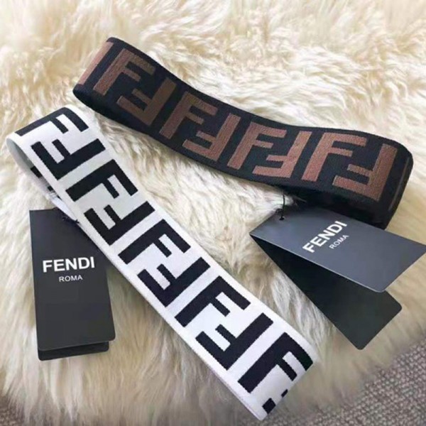 FENDI　ニットヘアバンド