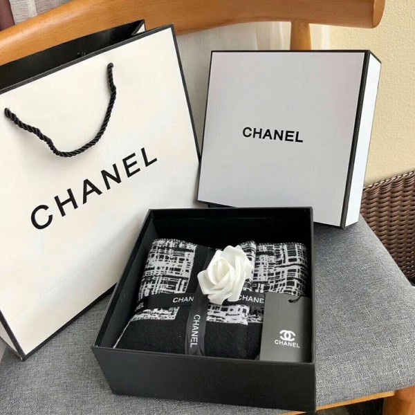 シャネル Chanel スカーフブランド 人気 激安 スカーフ /ジュエリー ブランド  大判 ファッション パロディ 人気 スカーフ 暖かい ストール レディース マフラー 防寒 贅沢秋 冬 マフラー ショール 厚手 おしゃれ  スカーフ 暖かい 高品質