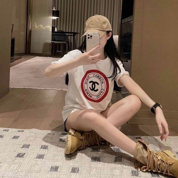 Chanel シャネルブランド半袖tシャツメンズ ハイブランド親子tシャツ 90¬160CM 偽物 レディース 夏tシャツ ブランド かわいい 大人の上質Tシャツ 子供服 ペアルック S¬3XL