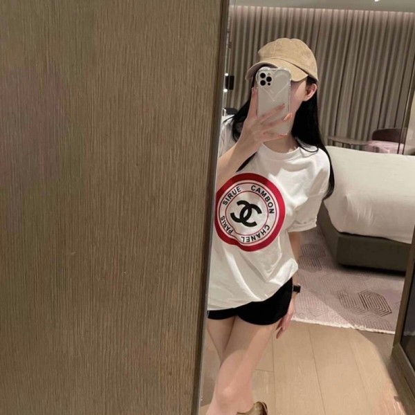 Chanel シャネルブランド半袖tシャツメンズ ハイブランド親子tシャツ 90¬160CM 偽物 レディース 夏tシャツ ブランド かわいい 大人の上質Tシャツ 子供服 ペアルック S¬3XL
