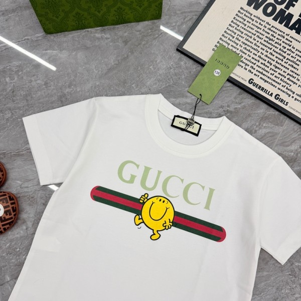 Gucci グッチブランドペアルックtシャツカットソー コピーブランド子供tシャツ 90¬160CM 夏 tシャツブランドかわいい 人気tシャツ ユニセック ブランド韓国 S¬3XL