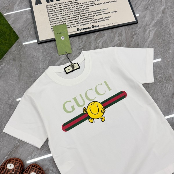 Gucci グッチブランドペアルックtシャツカットソー コピーブランド子供tシャツ 90¬160CM 夏 tシャツブランドかわいい 人気tシャツ ユニセック ブランド韓国 S¬3XL