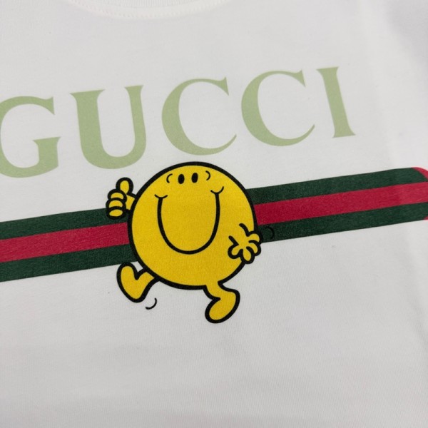 Gucci グッチブランドペアルックtシャツカットソー コピーブランド子供tシャツ 90¬160CM 夏 tシャツブランドかわいい 人気tシャツ ユニセック ブランド韓国 S¬3XL