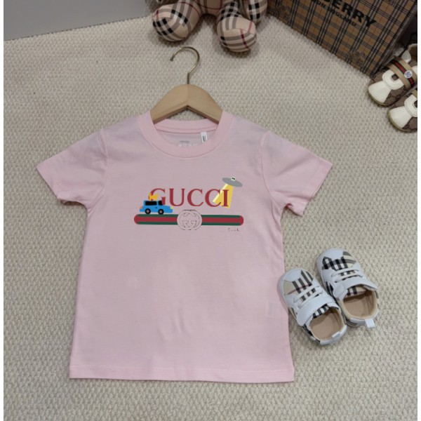 Gucci グッチブランドメンズ半袖tシャツ ハイブランド子供tシャツ 偽物 レディースメンズ 夏tシャツ ブランド かわいい20代 30代40代 ペアルック tシャツ 激安 パロディ