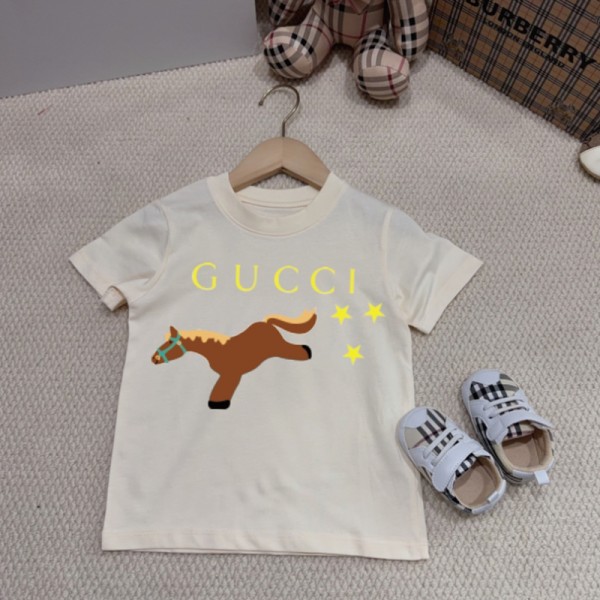 Gucci グッチブランドtシャツ 上着 カジュアル 韓国 キッズtシャツ 上着 ブランドペア揃い服 コピー 激安屋20代 30代40代tシャツ 激安 パロディ 90¬160cm