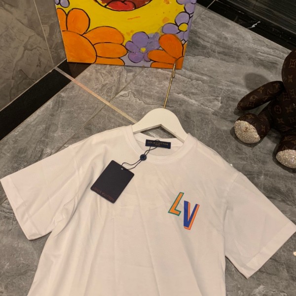 ハイブランドLv ルイヴィトン黒白tシャツ 夏 ハイブランドメンズ半袖tシャツ 男女兼用 韓国 tシャツ 子供tシャツ ユニセックtシャツ ブランド親子服　