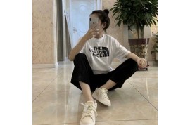 ザノースフェイス半袖ｔシャツプラダビキニワンピース シャネル夏スリッパ