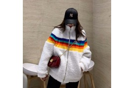 アディダスフリースジャケット シャネルボアスリッパ エルメス毛布 パロディ