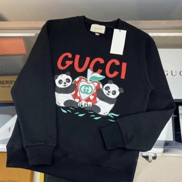 ブランド グッチ パーカー メンス 長袖 Tシャツ gucci コラボ ディズニー レディース スウェット 柔軟性 カジュアル シャツ 春秋冬服 コットン100％ 高品質 かわいい パンダ柄 コーディネート良い 男女通用 学生 通学 大きいサイズ