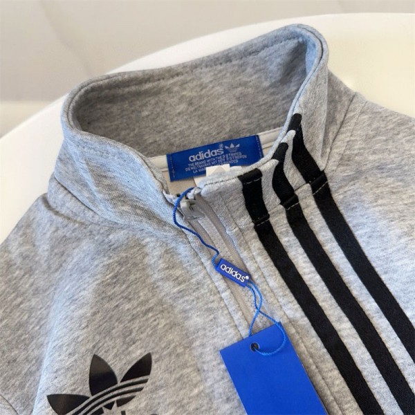 Adidas アディダスブランド子供服 ジャージ キッズ 男の子 セットアップ 春 秋 服 長袖 ボーイズ トレーナー スポーツパンツ 子供 上下セット ジャージ 男の子 スウェット スウェットパンツ セットアップ キッズ カジュアル 韓国 お洒落 男の子服 90 - 150cm