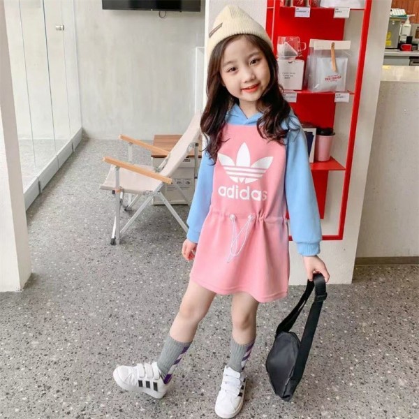 Adidas アディダスハイブランドパーカーワンピース 子供 用 女の子 スウェットワンピース キッズ 子供服 フォーマルワンピース ガールズ ワンピース 長袖 プリンセスワンピース100 - 150cm 可愛い 通学 入園式 入学式 通園 卒業式 