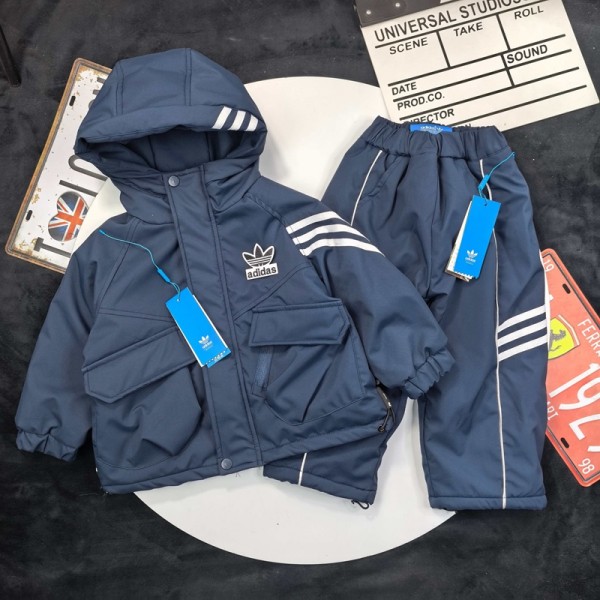 Adidas アディダスブランド綿服 上下セット 秋冬 男の子 スポーツウェア 中綿ジャケット 90¬160cm 厚手パンツ ベスト 2点セット 子供服 フード付き キッズ ボーイズ 保温 防寒 通学 通園 