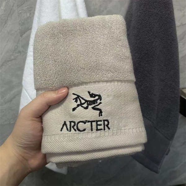 ブランド Arc'teryx アークター 人気 ビーチタオル軽量 ハイブランドシャワータオル 大幅 吸水タオルハイブランド タオル ギフトタオルブランド 人気 女性