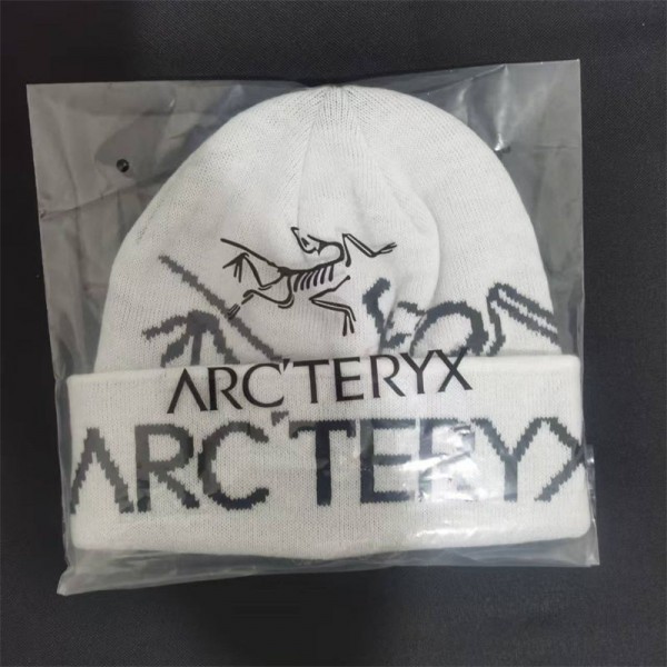 ARC'TERYX アークテリクスハイブランド 秋冬 マフラー春秋 スカーフ ファッション 使い心地よい肌に優しい ブランドショール男女兼用 リバーシブルマフラー 肩掛け ARC'TERYX アークテリクスハイブランド 秋冬 マフラー春秋 スカーフ ファッション 使い心地よい肌に優しい ブランドショール男女兼用 リバーシブルマフラー 肩掛け