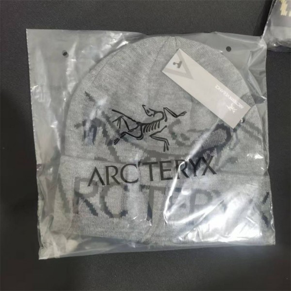 ARC'TERYX アークテリクスハイブランド 秋冬 マフラー春秋 スカーフ ファッション 使い心地よい肌に優しい ブランドショール男女兼用 リバーシブルマフラー 肩掛け ARC'TERYX アークテリクスハイブランド 秋冬 マフラー春秋 スカーフ ファッション 使い心地よい肌に優しい ブランドショール男女兼用 リバーシブルマフラー 肩掛け