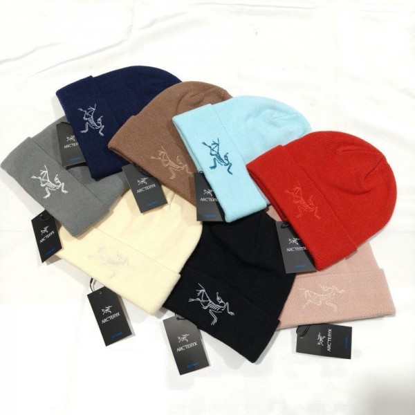 ARC'TERYX アークテリクスハイブランド ニット帽 無地ビーニー 秋冬用 ニットキャップ ランニングキャップ ヘルメットインナーキャップ オールシーズン シンプル 春 綿 帽子