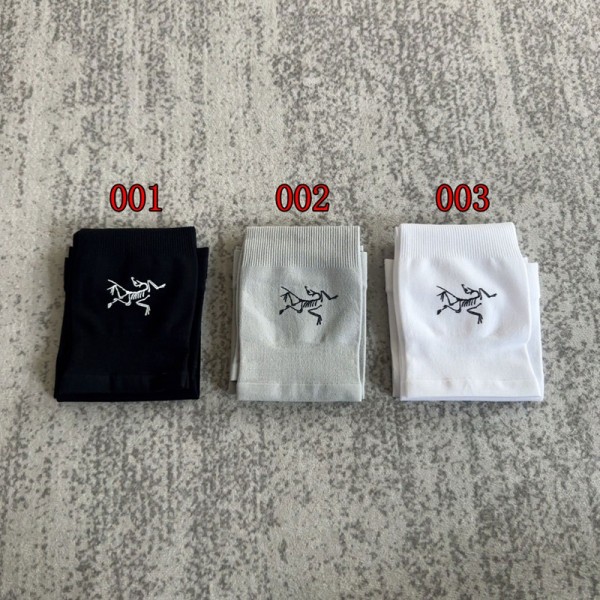 ブランドARC'TERYX アークテリクスアームカバー UVカット レディース 接触冷感 腕カバー ひんやり ロング丈 両腕 指掛けタイプ 日焼け防止 吸汗速乾 紫外線対策 スポーツ/運転用/自転車 男女兼用