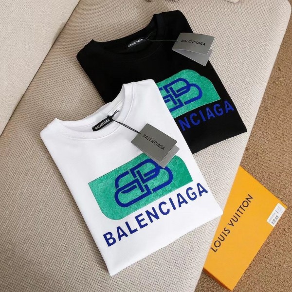 ブランドバレンシアガ Tシャツ 半袖 大人 綿 トップス 男女兼用 肌触り良い balenciagaメンズシャツ 高品質 ファッション 贅沢 黒白 カッコイイ プリントTシャツ ゆったり 吸汗 速乾 大きいサイズ 