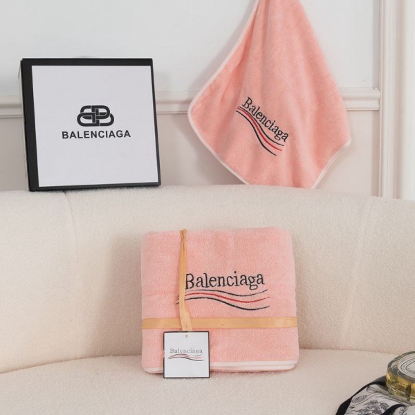 Balenciaga バレンシアガビーチバスタオル 激安人気 ビーチタオル軽量 ハイブランド多用途タオルフェイスタオル ブランド 人気