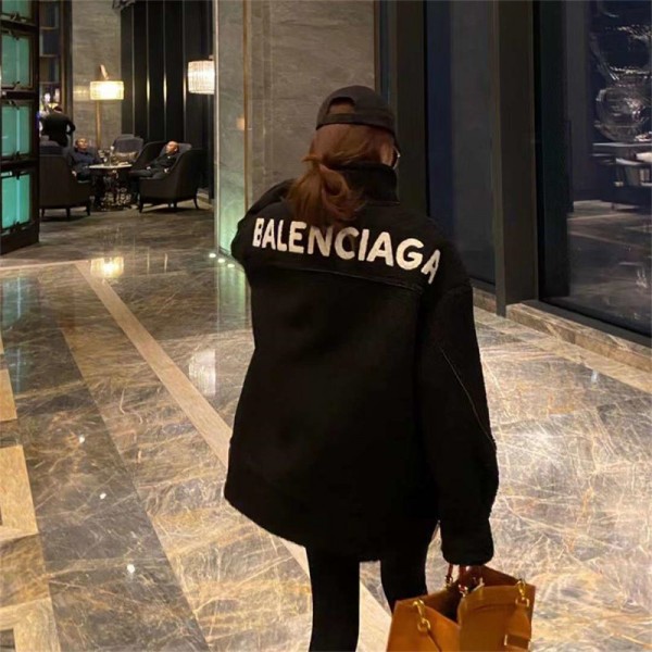 Balenciaga フリースコート バレンシアガハイブランドボアジャケット ロングボアコート ボアブルゾン ロング コート アウター マウンテンパーカー スタンドブルゾン もこもこ 防寒 レディース カジュアル 秋冬 レザー調パイピング ミドル丈  ジップアップ オーバーサイズ