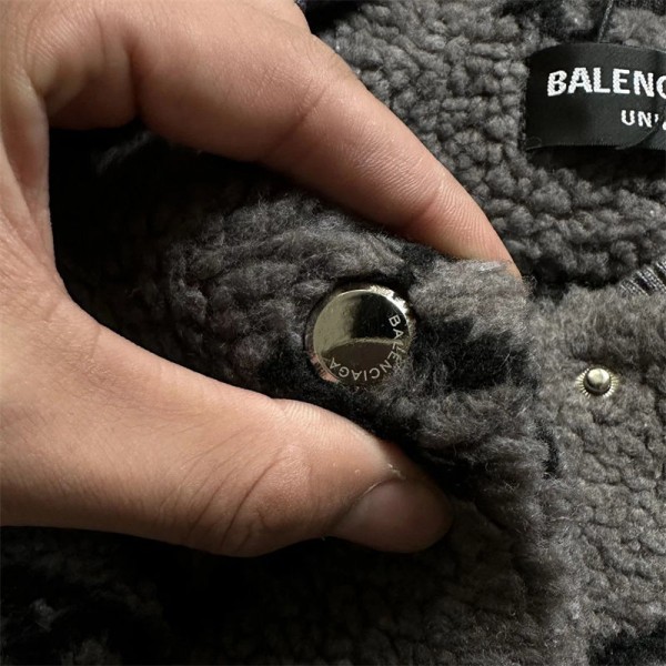 Balenciaga バレンシアガハイブランドボアジャケット メンズ ブルゾン フリースジャケット 男女兼用 ジャンパー ジャケット M - XL ボアコート アウター もこもこ 防寒 厚手 パーカー 冬服
