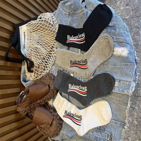 Balenciaga バレンシアガレディース向け 靴下 かわいいコットン 靴下 メンズ 通気性ブランドミドルソックス 高品質ブランドソックス 男女兼用 ファッション