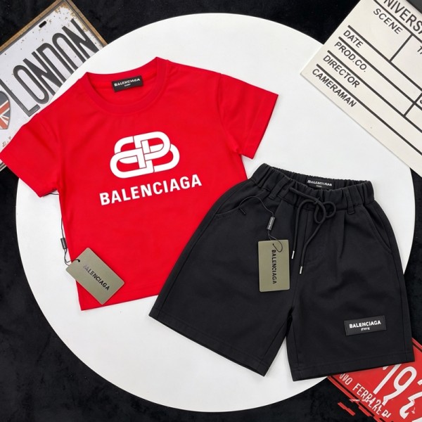 ブランドBalenciaga バレンシアガ 子供服 男の子 セットアップ 夏服 半袖 Tシャツ ハーフパンツ 半ズボン 90-160cm 上下セット 子供 ジャージ 上下セット 女の子 カジュアル 韓国 お洒落 チェック 男の子 半袖スウェット セットアップ
