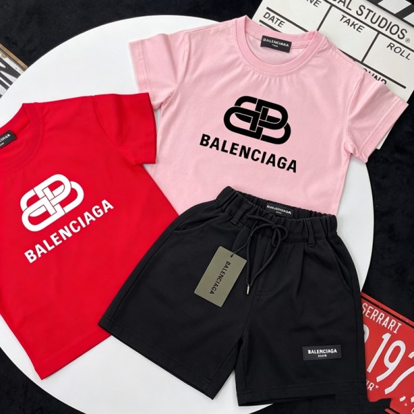 ブランドBalenciaga バレンシアガ 子供服 男の子 セットアップ 夏服 半袖 Tシャツ ハーフパンツ 半ズボン 90-160cm 上下セット 子供 ジャージ 上下セット 女の子 カジュアル 韓国 お洒落 チェック 男の子 半袖スウェット セットアップ