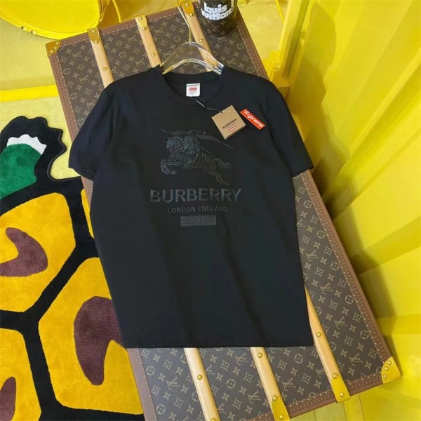 2022新発売 バーバリーコラボシュプリーム Tシャツ 黒白2色 ブランド BURBERRY メンズ トップス 定番刺繍柄 精緻 ファッション 夏 カジュアル 上着 丸首 コットン製 男女兼用