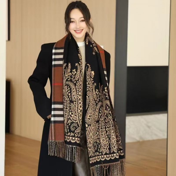 Burberry バーバリーハイブランド 秋冬 マフラーブランドパロディ ストール 激安レディース向け高品質ケープ 防寒マフラー男女兼用 リバーシブルマフラー 肩掛け Burberry バーバリーハイブランド 秋冬 マフラーブランドパロディ ストール 激安レディース向け高品質ケープ 防寒マフラー男女兼用 リバーシブルマフラー 肩掛け