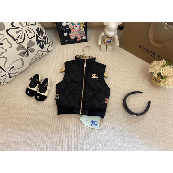 Burberry バーバリーブランド中綿ベスト キッズ 男の子 女の子 袖なし チョッキ ダウンベスト リバーシブル 90¬140cm 子供服 ジャケット ノースリーブ 防寒 スクール 通園通学 秋冬 暖かい ジュニア