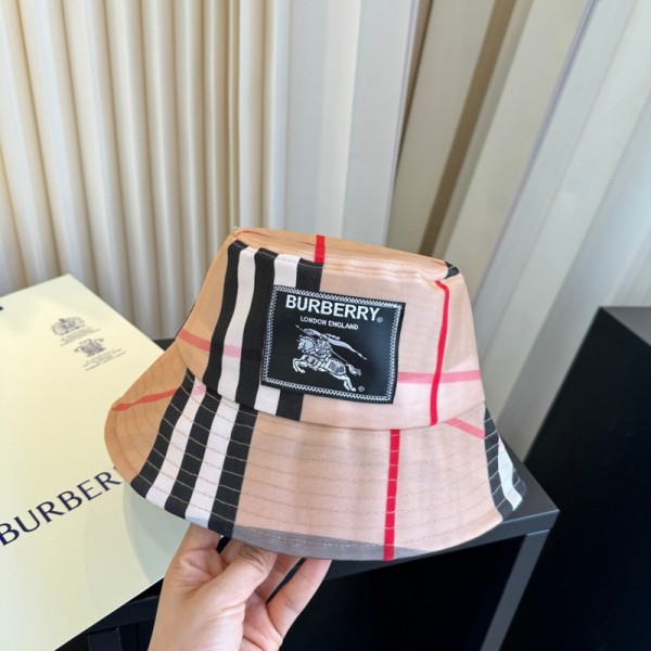 バーバリーブランドBurberry バケットハット イギリス風 ベースボールキャップ バケハ 野球帽子 おしゃれ 旅行 シンプル 日焼け止めキャップ メンズ レディース 高品質