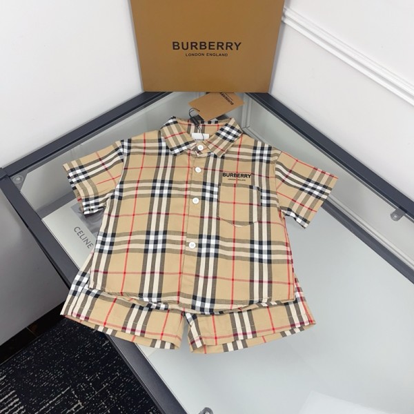 バーバリーブランドBurberry 子供服 男の子 セットアップ 夏服 半袖 Tシャツ ハーフパンツ 半ズボン 上下セット 子供 ジャージ 上下セット 男の子 カジュアル 韓国 お洒落 チェック 男の子 半袖スウェット 90¬150cm