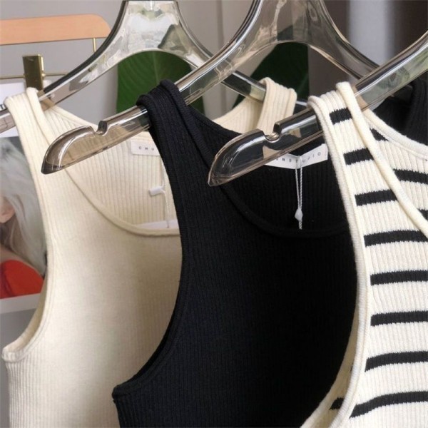 CELINE セリーヌハイブランドタンクトップ レディース ニットノースリーブ インナー ニットトップス ショート丈 キャミソールUネック 薄手 シンプル 快適 痩せ 肌着 下着 重ね着 夏 着痩せ ヨガ 無地