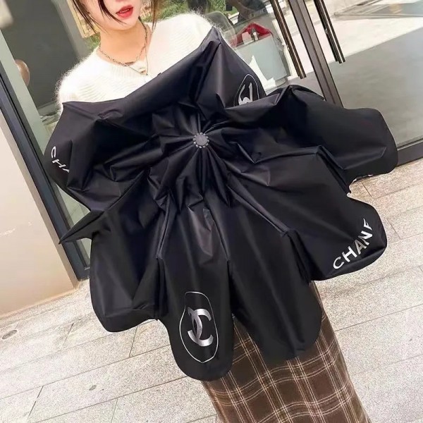 シャネル ハイブランド 傘 ファッション 雨傘 高品質 ブラック 日焼け止め CHANEL 日傘 折りたたみ雨傘 晴雨兼用  おしゃれ 耐久性 防風 