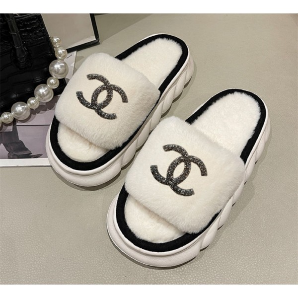 シャネル ブランド スリッパ 厚底 もこもこ サンダル CHANEL 外出スリッパ 暖かい ルームシューズ おしゃれ 滑り止めスリッパ ふわふわ 秋冬 かわいい 室内外履き 個性 ファッション スリッパ  230~255CM