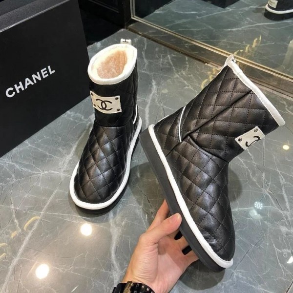 シャネル ムートンブーツ レディース Classic CHANEL ブランド スノーブーツ PU革 暖かい クラシックショート ミドルブーツ 撥水 防汚加工 スティンガー 裏ファー 寒さを対策 ファッション 高品質