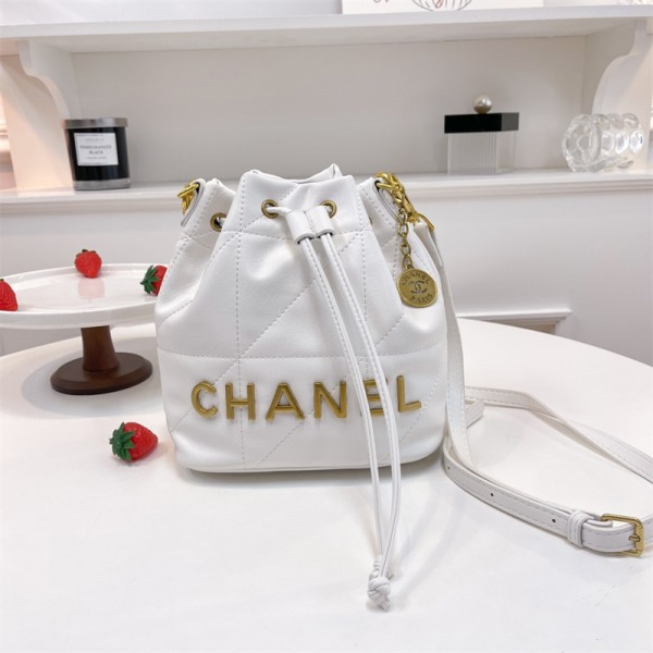 Chanel シャネル斜め掛けカバンハイブランドブランド手提げカバン大容量ブランド手持ちバッグ鞄ブランドミニバッグコーデ