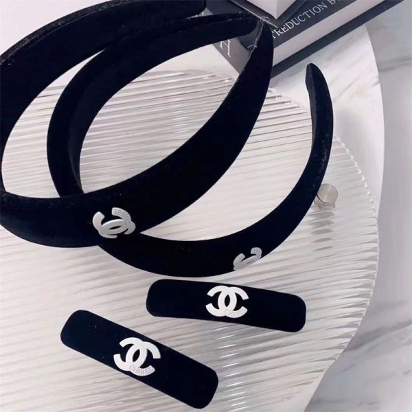 シャネルカチューシャ ヘアアクセサリー Chanel 髪留め ヘアバンド＋ヘアピン おしゃれ 大人 レディース 幅広 ベロア シンプル 大きめ 痛くない 無地 ブラック
