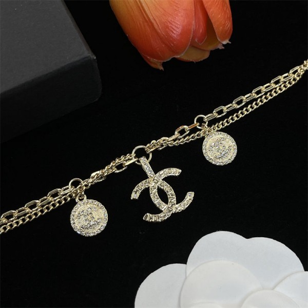 シャネル ブランド ブレスレット レディース Chanel 腕飾り キラキラ宝石 12ヶ月 ココマーク シルバー アクセサリー ホワイトデー 誕生日 母 妻 彼女 へ クリスマス プレゼント ラッピング用品付き