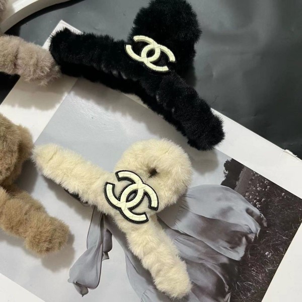 Chanel シャネルハイブランドファッションヘアバレッタヘアクリップヘアピンフェイクファー素材ヘアバレッタヘアアクセサリーパーティー日常着用に最適アクリルヘアクリップ