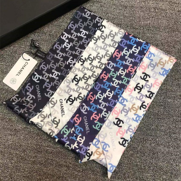Chanel シャネルブランドシルク スカーフ スキニー レディース 少女 細い 長方形 ネッカチーフ ココマーク柄 ヴィンテージ 芸術的 スタイル サテン スリム リボンスカーフ リボンタイ 頭飾り 髪飾り 髪の包帯 ハンドル リボン
