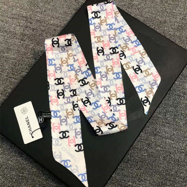 Chanel シャネルブランドシルク スカーフ スキニー レディース 少女 細い 長方形 ネッカチーフ ココマーク柄 ヴィンテージ 芸術的 スタイル サテン スリム リボンスカーフ リボンタイ 頭飾り 髪飾り 髪の包帯 ハンドル リボン