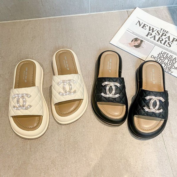 Chanel シャネルブランド スリッパ レディース お出かけ用サンダルブランド室内スリッパ シャワー 225¬250cm バス トイレ ベランダ用 ルームシューズ レディース ブランドブランド ミュール  美脚 可愛い
