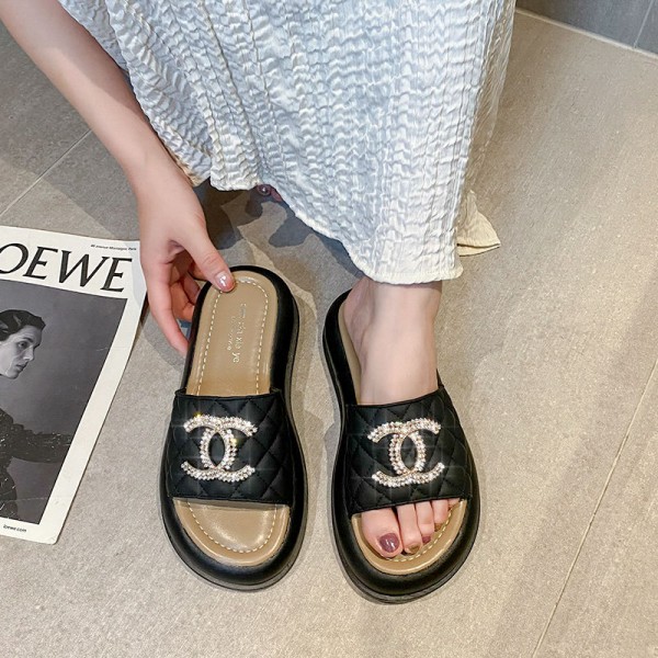 Chanel シャネルブランド スリッパ レディース お出かけ用サンダルブランド室内スリッパ シャワー 225¬250cm バス トイレ ベランダ用 ルームシューズ レディース ブランドブランド ミュール  美脚 可愛い