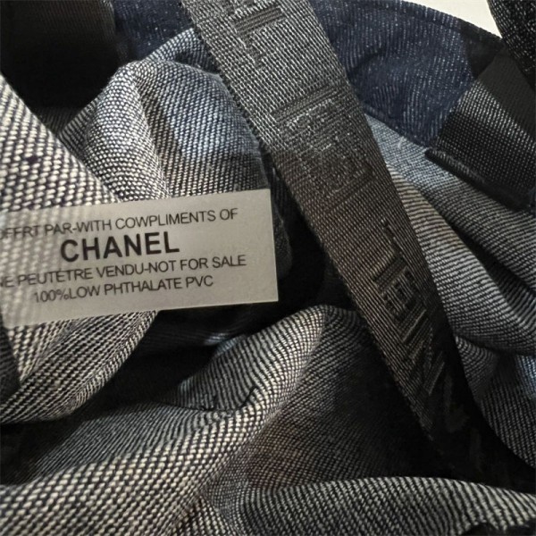 Chanel シャネルブランドトートバッグ ヴィンテージ デニム ショルダーバッグ 肩掛け 手提げ カバン カジュアル 大容量 キャンバストート 脇下用 買い物バッ レディース 学生用