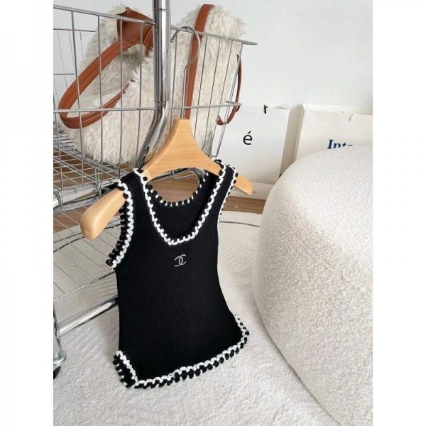 Chanel シャネル ブランド レディース ニットキャミソール タンクトップボタン ニット リブニット生地 セクシー ノースリーブ トップス インナー リブキャミソール おしゃれ 重ね着インナー ベーシックタンクトップ
