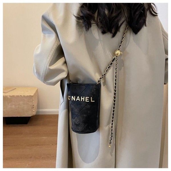 Chanel シャネルハイブランドバッグブランドハンドバッグレディースメンズバッグブランドカジュアルブランドミニバッグコーデ 激安