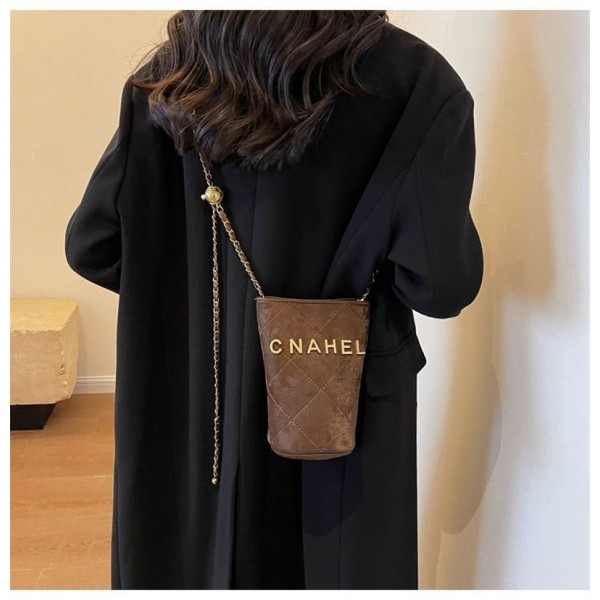 Chanel シャネルハイブランドバッグブランドハンドバッグレディースメンズバッグブランドカジュアルブランドミニバッグコーデ 激安