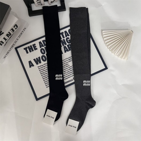 Chanel ミュウミュウハイブランド ニーハイソックス ロングソックス 少女感 レディース ストキング 伸縮性 通気性 美脚 脚長効果 靴下 ソックス パーティー 卒業式
